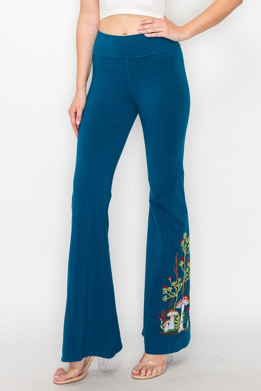 T-Party Mushoom Embroidery Flare Pants