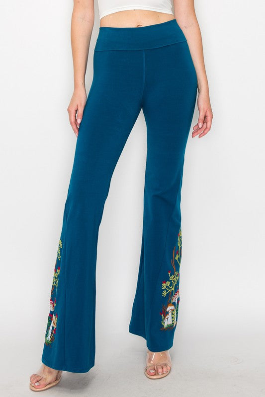 T-Party Mushoom Embroidery Flare Pants