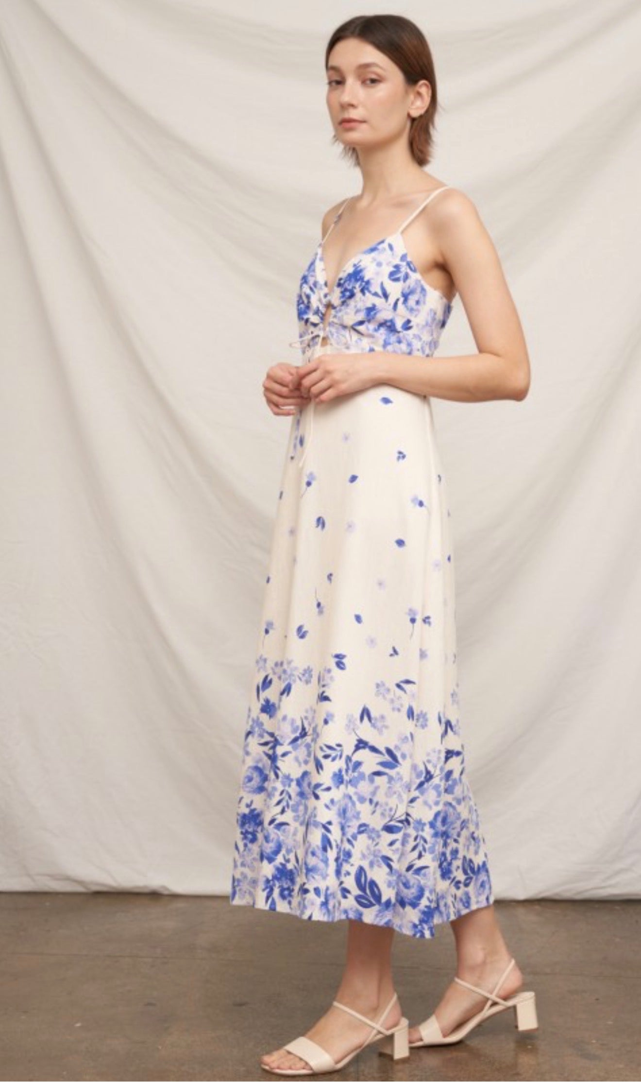 Sleeveless Floral Print Midi Dress